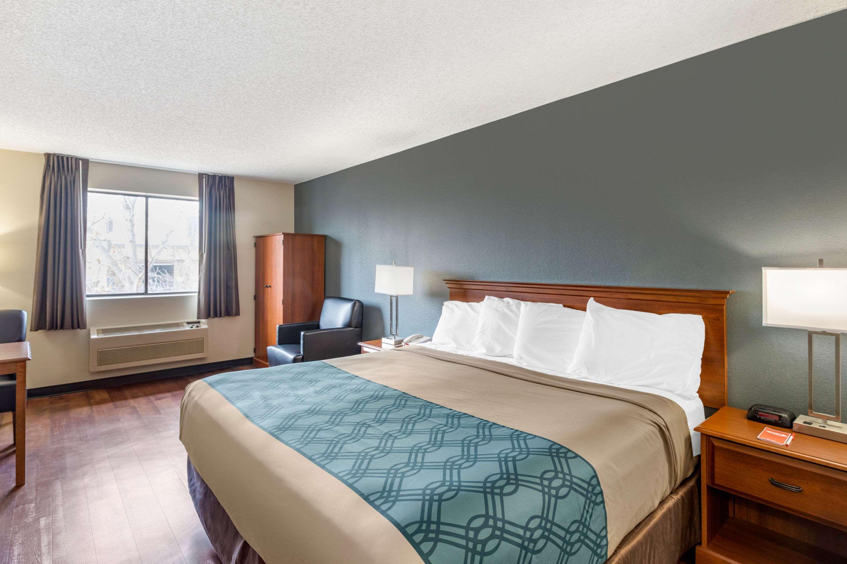 Econo Lodge Firestone Eksteriør bilde